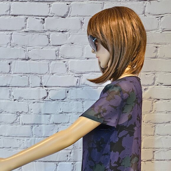 ANN TAYLOR, The Loft - Beautiful sheer navy/purple short sleeve floral blouse - Picture 8 of 13